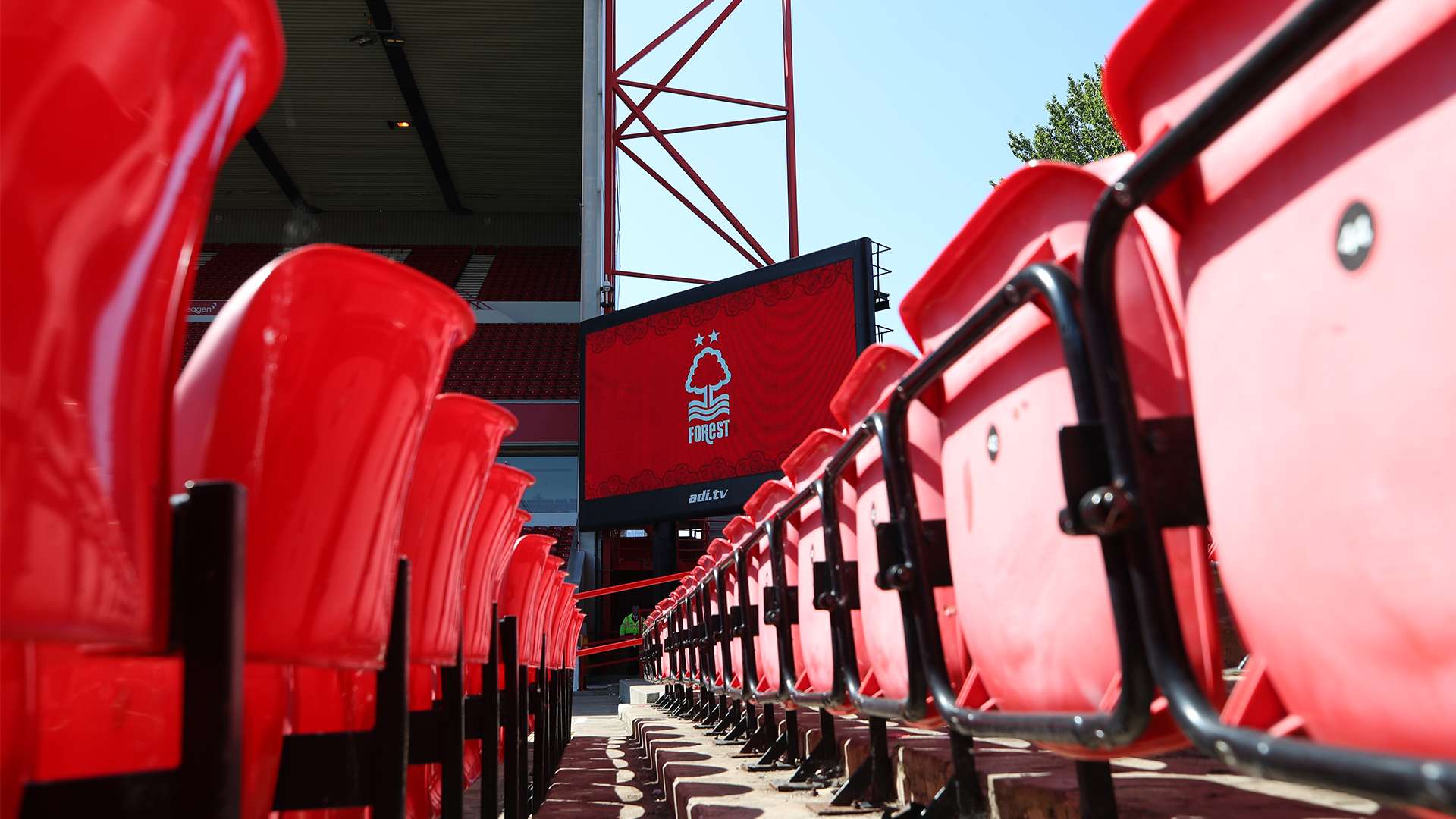 以及默契的 以及默契的